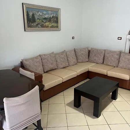 Ajsi House Apartment Tepelene